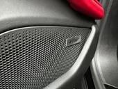 Porsche Taycan - Miniatura 20