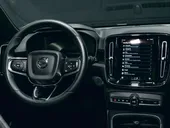 Volvo XC40 Recharge - Miniatura 9