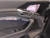 Audi E-tron - Miniatura 6