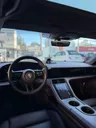 Porsche Taycan - Miniatura 12