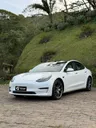 Tesla Model 3 - Miniatura 3