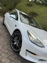 Tesla Model 3 - Miniatura 4