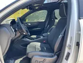 Volvo XC40 Recharge - Miniatura 12