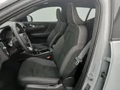 Volvo XC40 Recharge - Miniatura 10