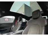 Porsche Taycan - Miniatura 5