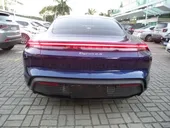Porsche Taycan - Miniatura 6