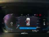 Volvo XC40 Recharge - Miniatura 17