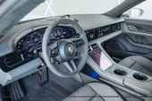 Porsche Taycan - Miniatura 6