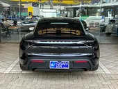 Porsche Taycan - Miniatura 6