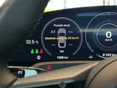 Porsche Taycan - Miniatura 8