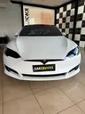 Tesla Model S - Miniatura 3