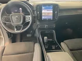 Volvo XC40 Recharge - Miniatura 14