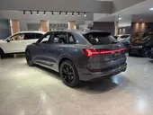 Audi E-tron - Miniatura 3