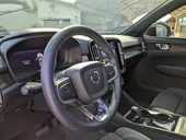 Volvo XC40 Recharge - Miniatura 23