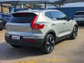 Volvo XC40 Recharge - Miniatura 11
