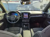 Volvo XC40 Recharge - Miniatura 19