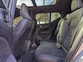 Volvo XC40 Recharge - Miniatura 38