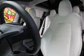 Tesla Model 3 - Miniatura 17