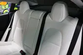 Tesla Model 3 - Miniatura 19