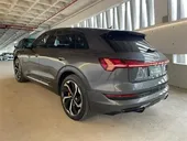 Audi E-tron - Miniatura 4