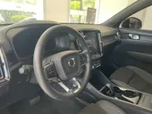 Volvo XC40 Recharge - Miniatura 8