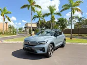 Volvo XC40 Recharge - Miniatura 1