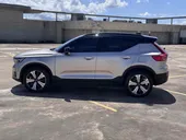 Volvo XC40 Recharge - Miniatura 9
