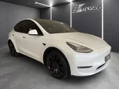 Tesla Model Y - Miniatura 2