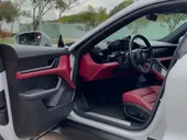 Porsche Taycan - Miniatura 8