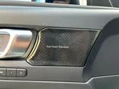 Volvo XC40 Recharge - Miniatura 13