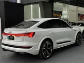 Audi E-tron S Sportback - Miniatura 6