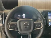 Volvo XC40 Recharge - Miniatura 9