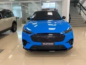 Ford Mustang Mach-e - Miniatura 10