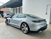 Porsche Taycan - Miniatura 2