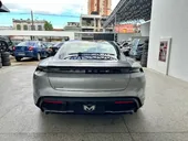 Porsche Taycan - Miniatura 6