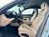 Porsche Taycan - Miniatura 7