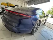 Porsche Taycan - Miniatura 17