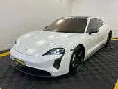 Porsche Taycan - Miniatura 3