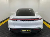 Porsche Taycan - Miniatura 9