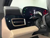 Porsche Taycan - Miniatura 11
