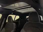 Volvo XC40 Recharge - Miniatura 12