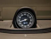 Porsche Taycan - Miniatura 10