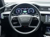 Audi E-tron - Miniatura 11