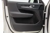 Volvo XC40 Recharge - Miniatura 20