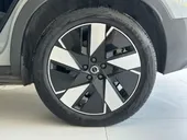 Volvo XC40 Recharge - Miniatura 10