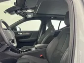 Volvo XC40 Recharge - Miniatura 11