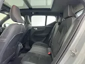Volvo XC40 Recharge - Miniatura 12