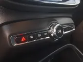 Volvo XC40 Recharge - Miniatura 14