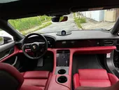 Porsche Taycan - Miniatura 7