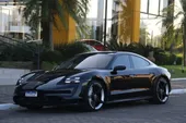 Porsche Taycan - Miniatura 1